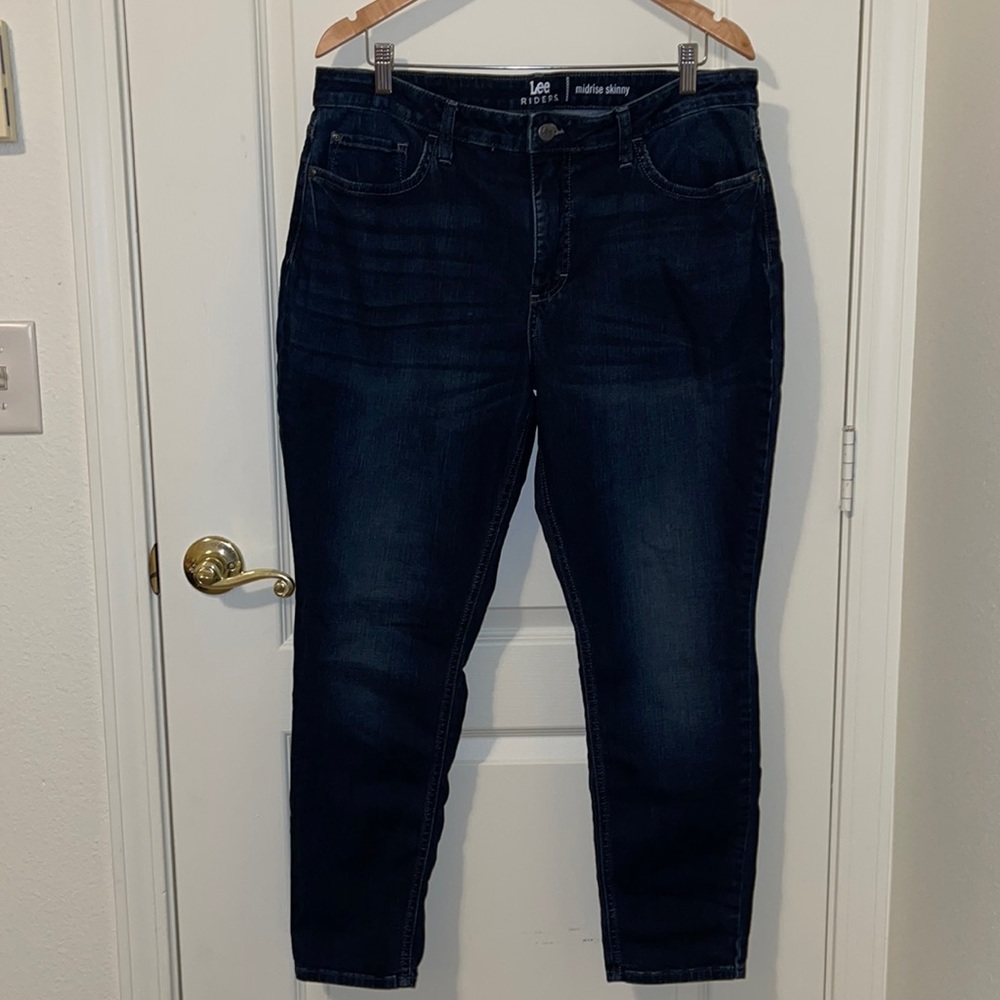 BNWOT Lee Riders Women’s Midrise Skinny Plus Size 18/36